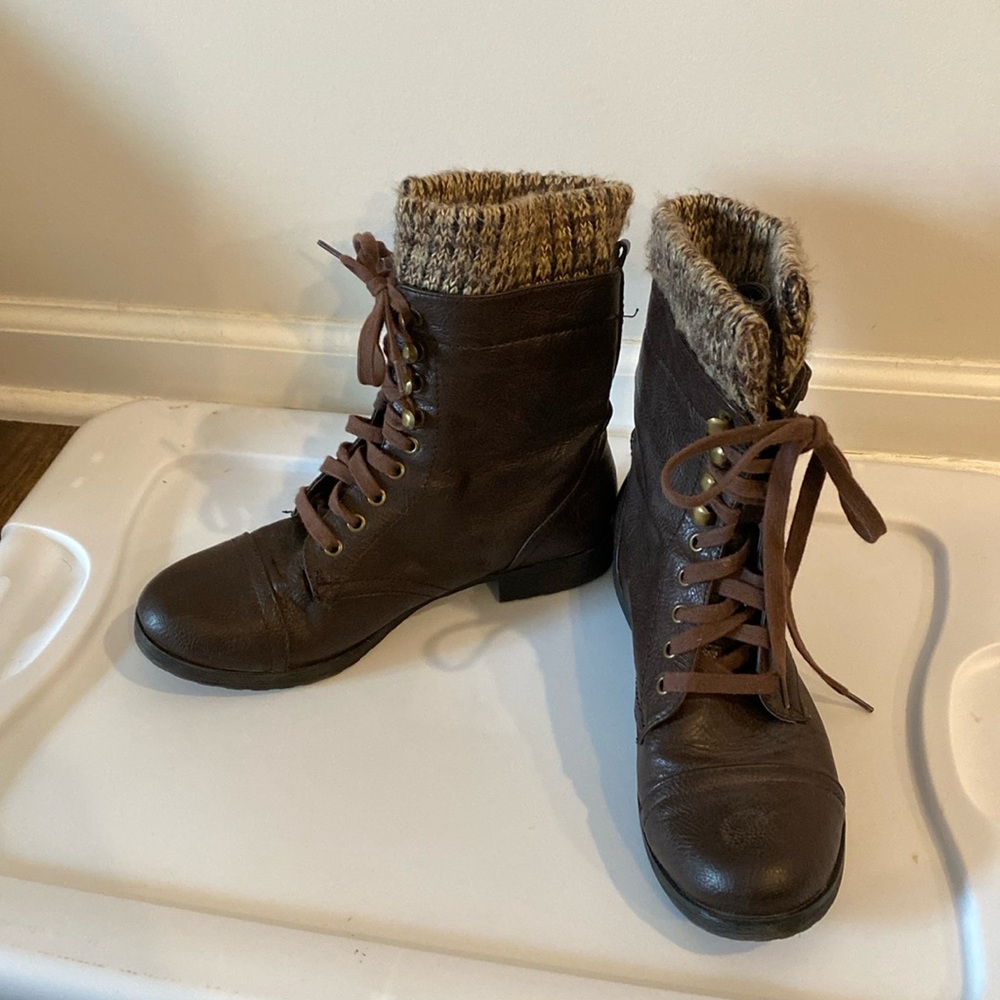 Lace-up Sweater Bootie